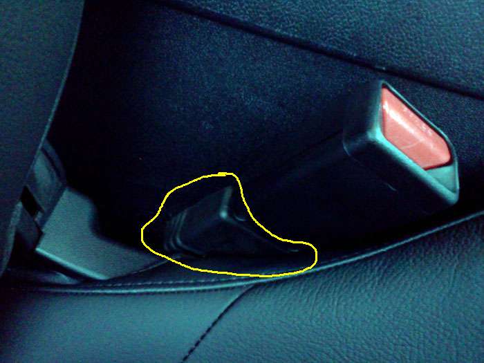 Sanity check Seat belt buckle boots Hyundai Genesis Forum